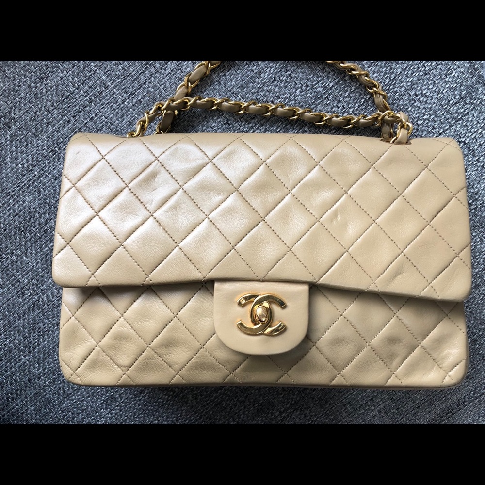 Chanel medium lambskin beige vintage